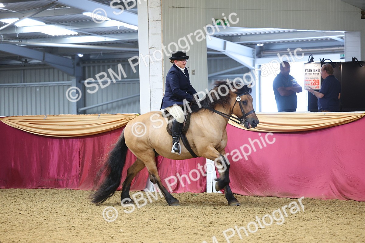 SBM_24359 - Class 906 - Supreme Final - Ridden Pre Vet