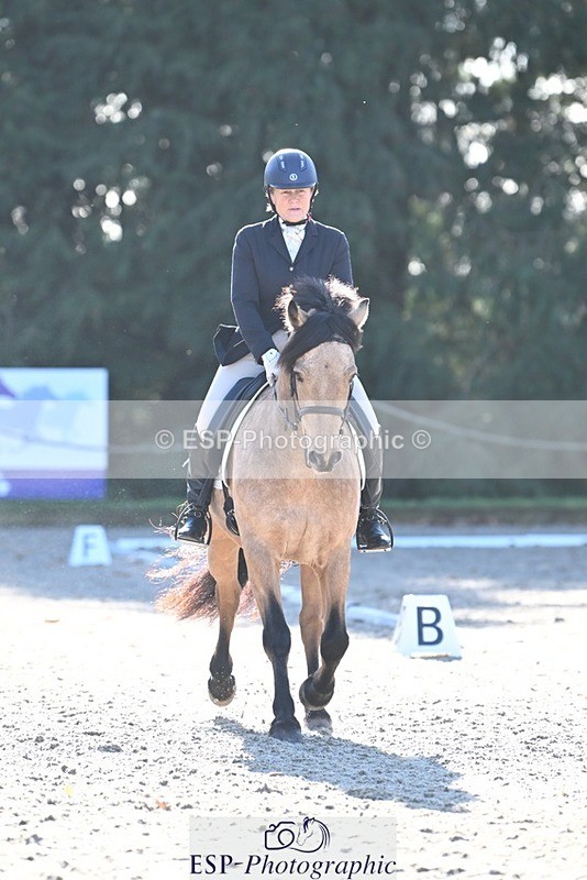 231110-120915-00592 - Cls 3 Novice 22