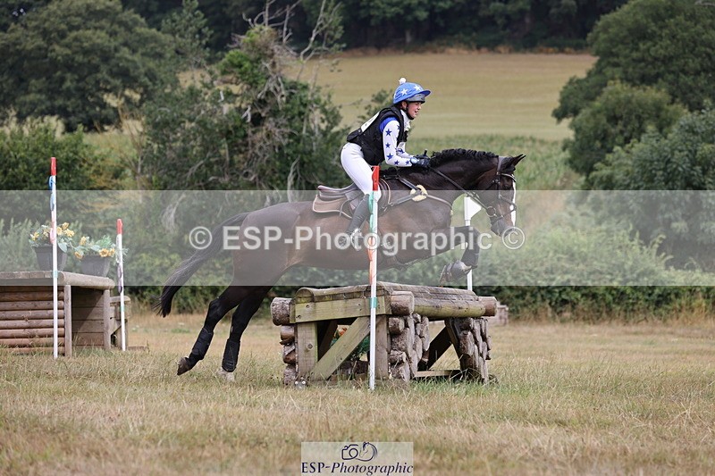 250802A-110743-01662 - C-112-Keira.Parsons-SARATOGA.CANDYMAN