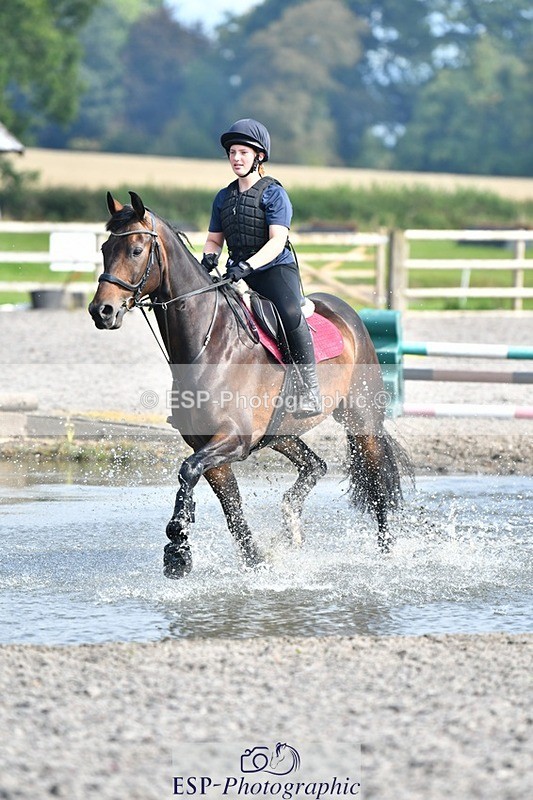 230817-103729-02684 - Abbie's 2nd Group - Arena