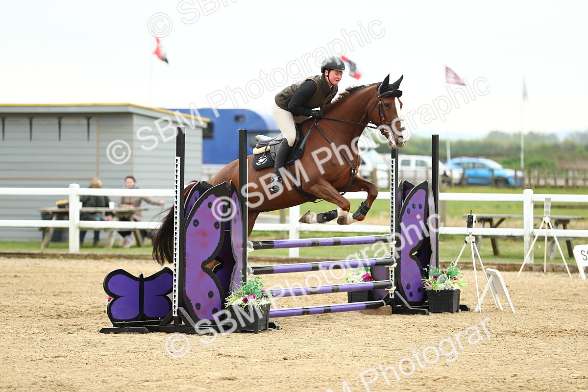 SBM_000298 - Class 2 - Senior British Novice 90cm