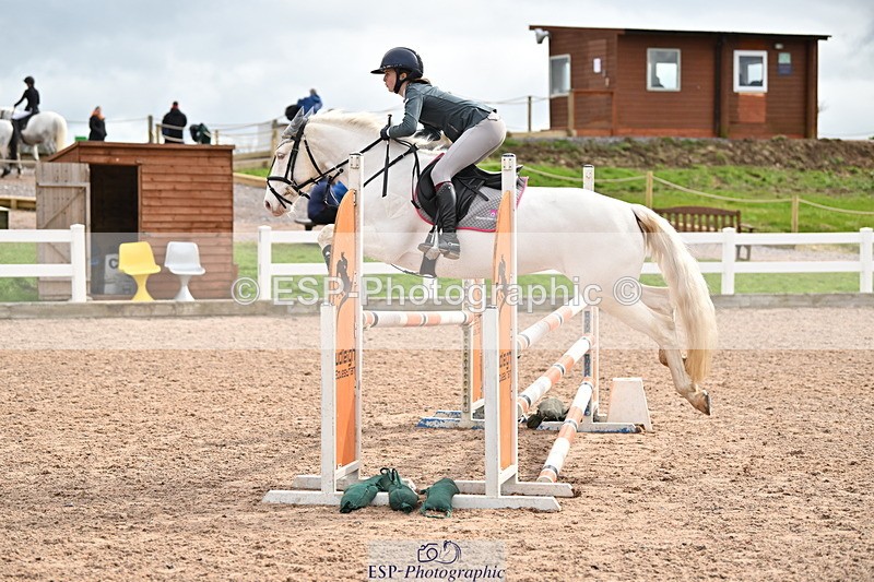 240310A-121011-02367 - Cls 5 Pony Newcomers and 1m Open