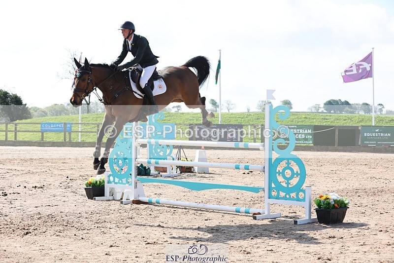 250427-101601-15267 - Cls 32 Young Horse 6yr old