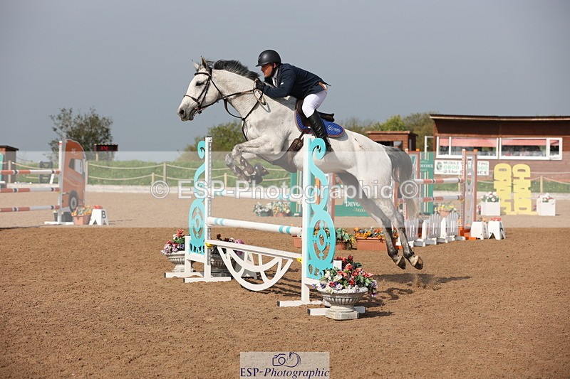 240511A-093652-11153 - Cls 32 Foxhunter