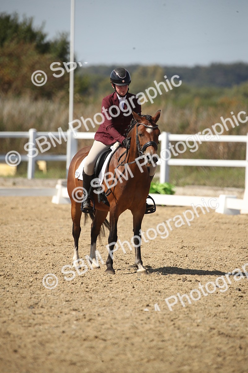 SBM_005828 - Class 11 - Novice 5 - 13.19-14.22
