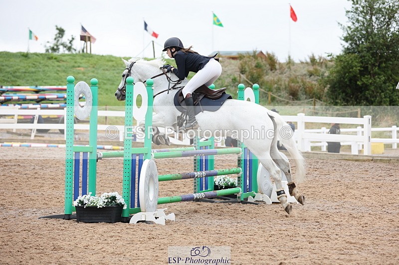 240630A-104920-12398 - Cls 31 Discovery and 90cm Open