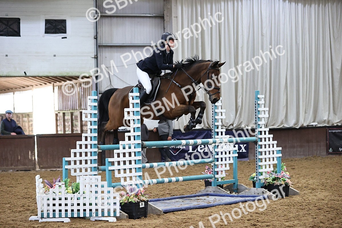 SBM_007542 - Class 19 - Senior Newcomers 1.10m