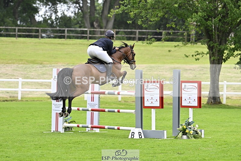 250613A-123637-01842 - Cls 3 Snr Foxhunter