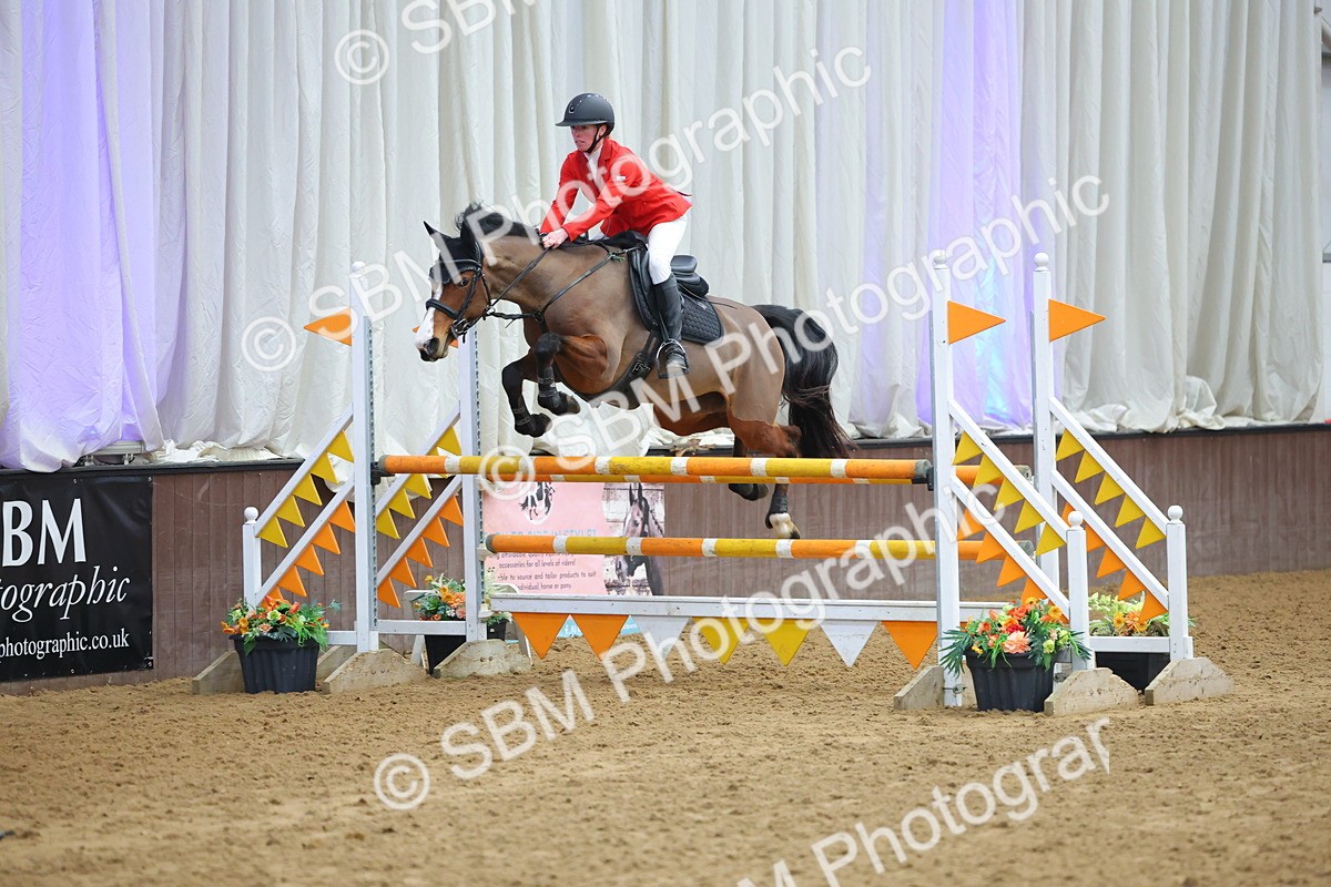 SBM_010817 - Class 23 - Senior Newcomers/ 1.10m Open - First Round (1.10m)