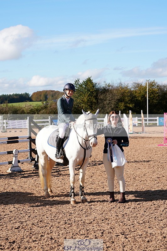 241027A-121332-02682 - SUN Cls 6 Pony Newcomers and 1m Open