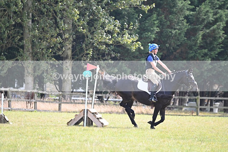 WJ6_2497 - 60cm XC Time 14:21 to 14:47