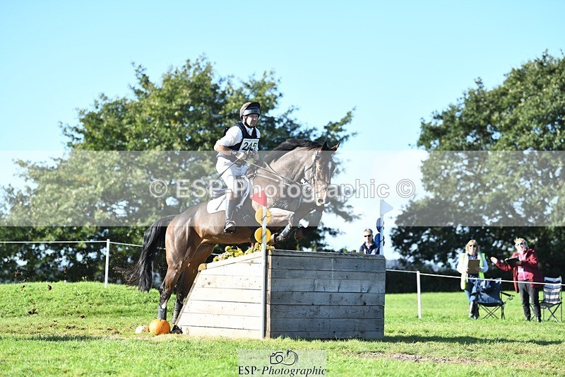 231022-111419-26180 - 245-AVALON.EXCHANGE-Simon.Vatcher-XC