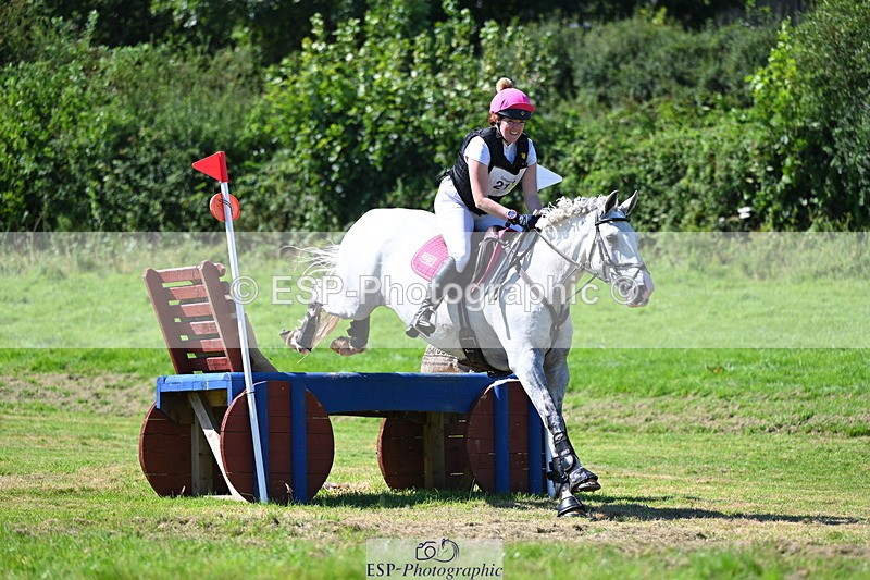 240811A-150653-05669 - 215-