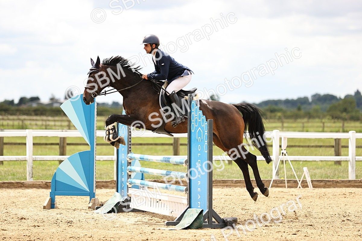 SBM_002912 - Class 10 - Senior Discovery - 1.00m