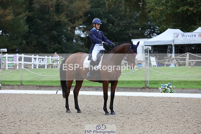 241024-093639-01112 - 127-Alexander.Bragg-STARSTRUCK.III