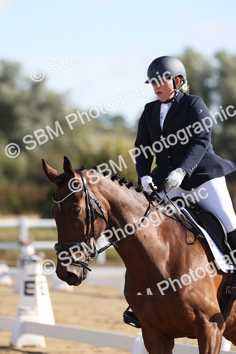 SBM_001105 - Class 2 - Intro 4 Champs - 9.44-10.38