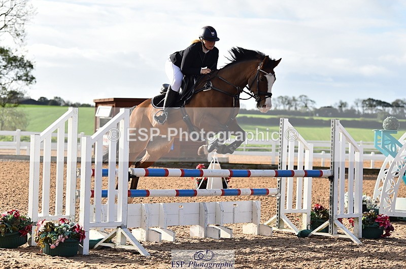 231014A-095044-03777 - Cls 12 British Novice & 90cm Open