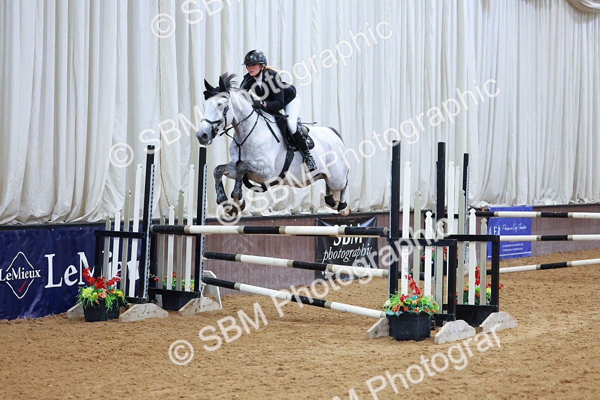 SBM_001390 - Class 4 - Senior Newcomers - 1.10m