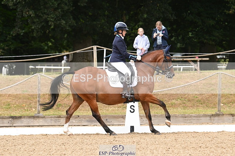 250720A-113517-09883 - 170-Alison.Luscombe-BB.Chambery