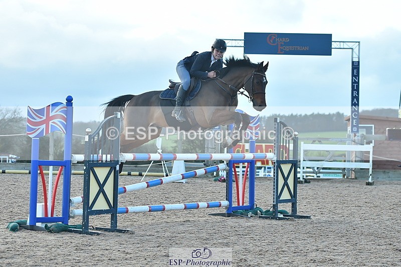 231119A-154142-06400 - Sun Cls 11-13 Children on Horses 90cm, 1m & 1.10m