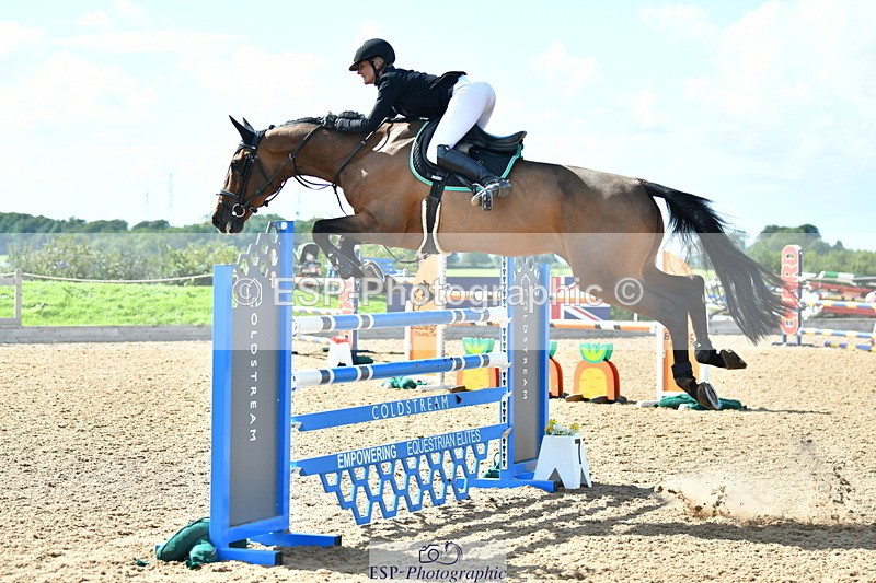 230811A-155516-06018 - Cls 24 Nat 1.30m Open