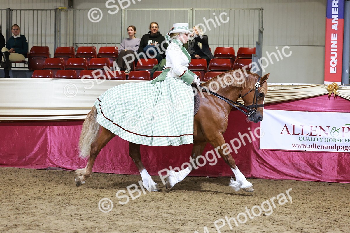 SBM_21445 - Class U - Costume Confour Champ