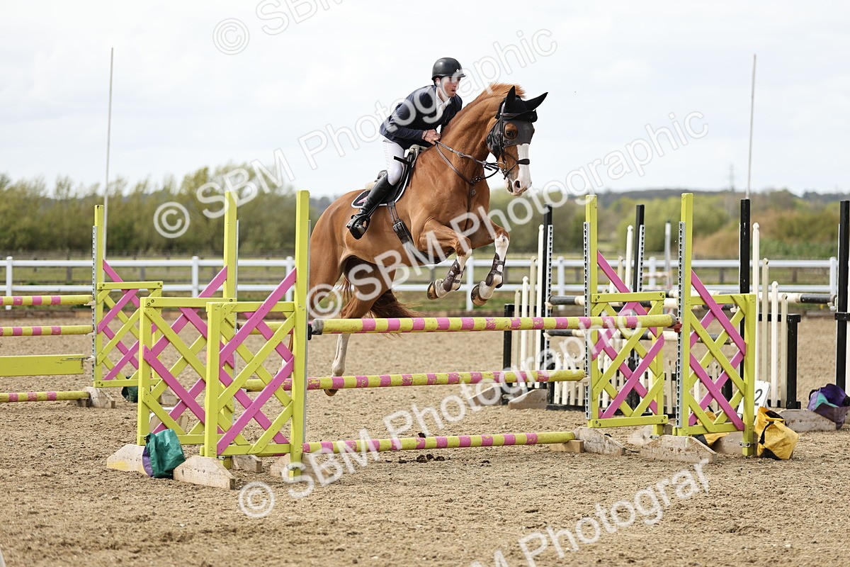 SBM_001251 - Class 4 - Senior Newcomers - 1.10m