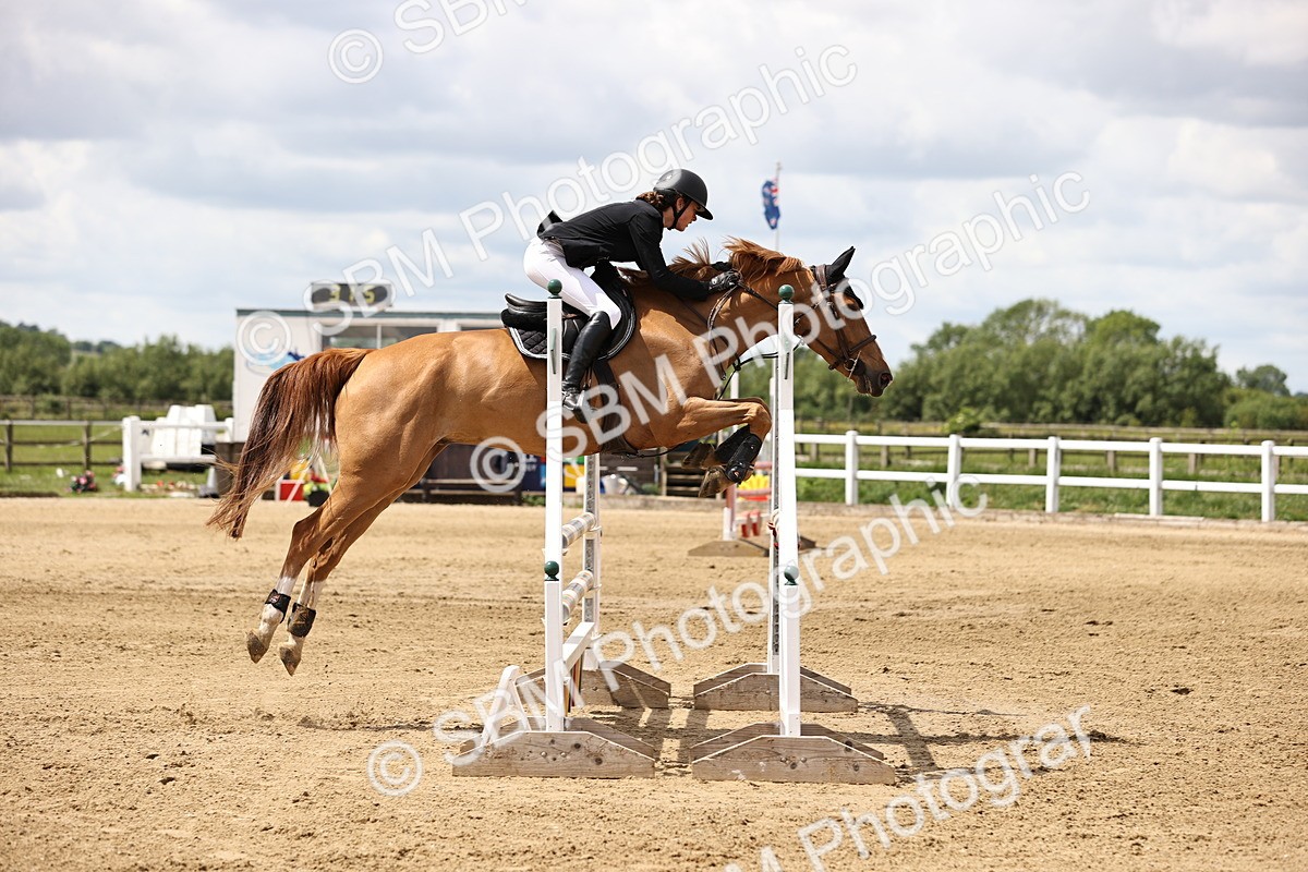 SBM_002548 - Class 10 - Senior Discovery - 1.00m