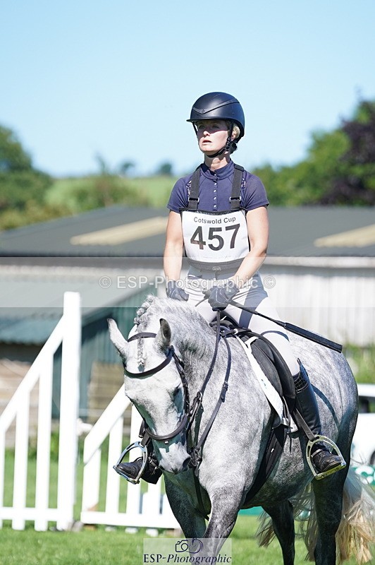 240811A-160412-06172 - 457-