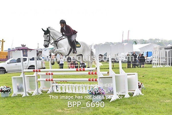 BPP_6690 - CLASS 2 RHS Classic Champ Qual (1.20m)