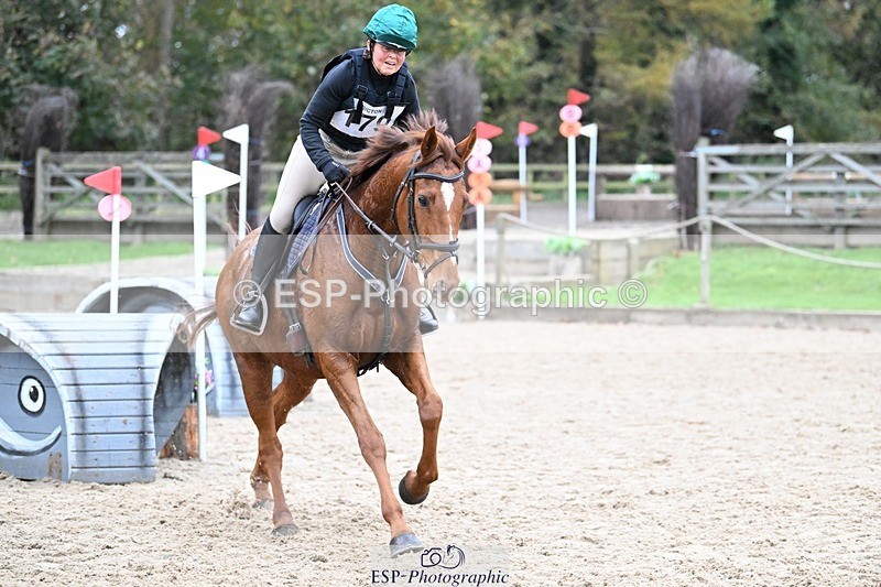 241116-143357-02061 - Cls 3 90-95cm