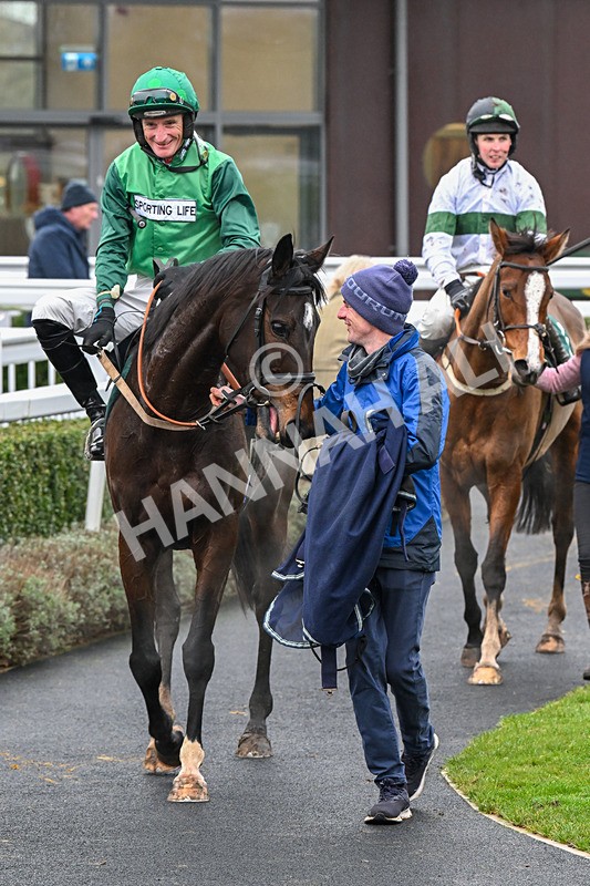 110124-Race 1-Brucio-2102 - Race 1