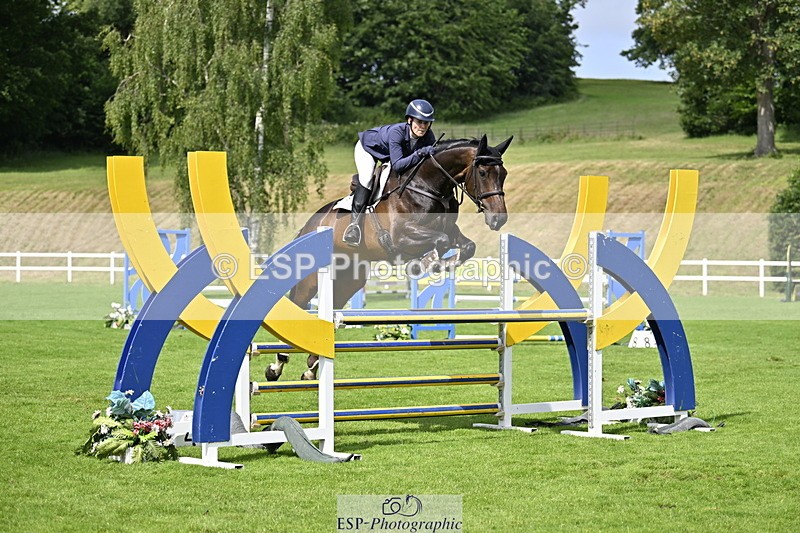 250613A-103745-00512 - Cls 1 Snr Newcomers and 1.10m Open