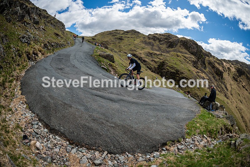 123037 - Hardknott Hairpin 12.00 - 13.00