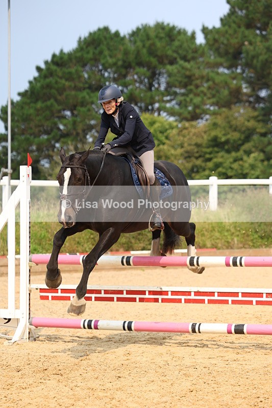 3E7A1592 - Class 4: Senior British Novice/90cm open