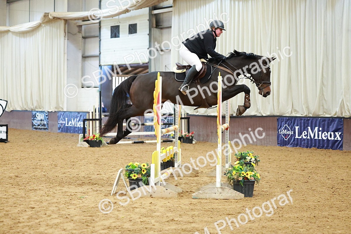 SBM_007238 - Class 19 - Senior Newcomers 1.10m