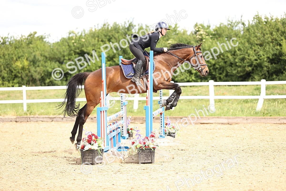SBM_006223 - Class 16 - Senior British Novice - 90cm