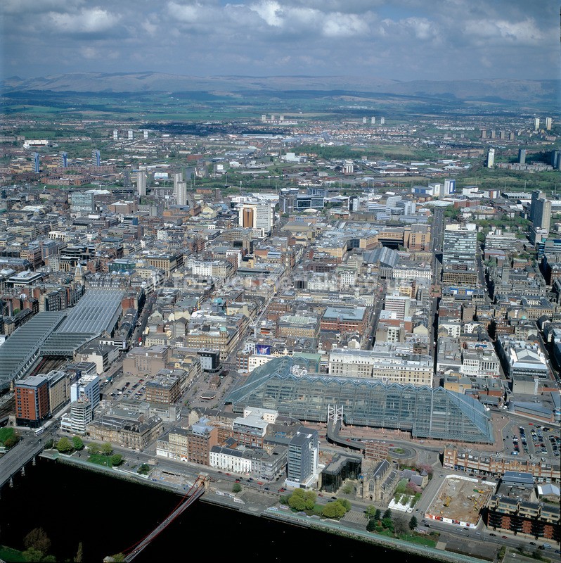 A00536D St Enochs shopping centre Glasgow City in 2004 - Settlements, infrastructure and attractions