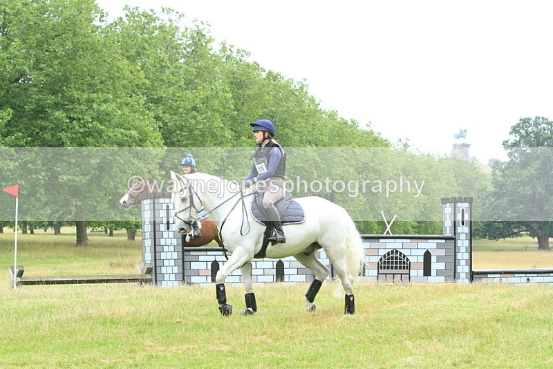 IMF_1472 - Time at Castle Jump 09:18 to 10:15