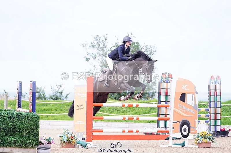 240803A-105424-07309 - Cls 29 Snr Foxhunter