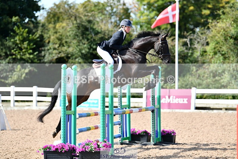 240913A-112036-03666 - Cls 21 Snr Discovery and 1m Open