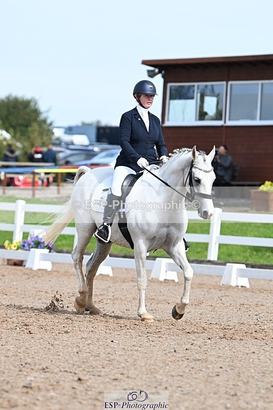 250907-132934-10163 - 065-Jessica.PerrySilver.Secret