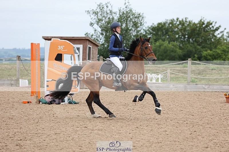 250629-115744-11685 - Cls 28 Pony Foxhunter Second Round