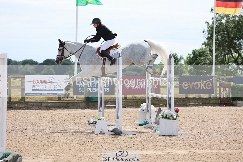 250719-150700-16475 - Cls 3, 3 Star Small Tour Break til End