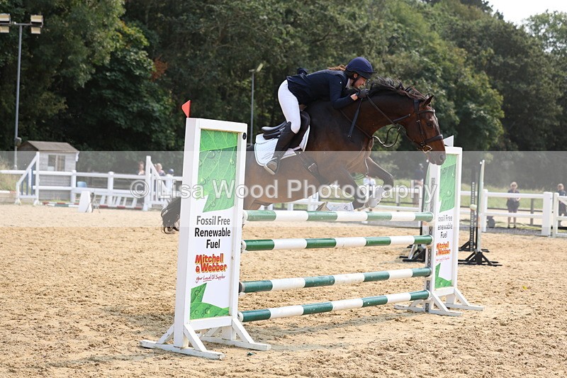 3E7A2467 - Class 8: Senior Newcomers/1.10m open