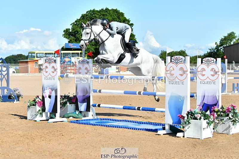 230720A-092737-01708 - Cls 1, 2 Star Small 1.30m