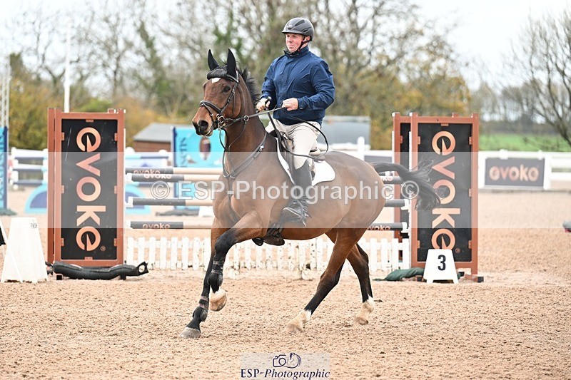 251105-141717-00832 - Cls 06 Fox & 1.20m