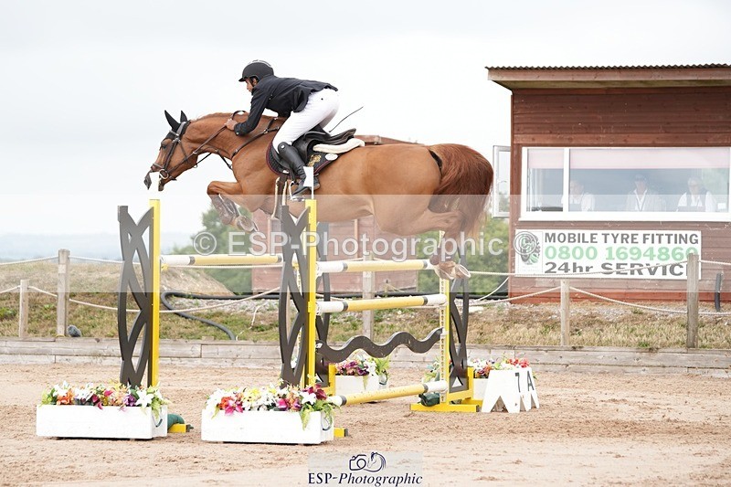 250718-115958-10182 - Cls 2, 3 Star Small Tour Break til End