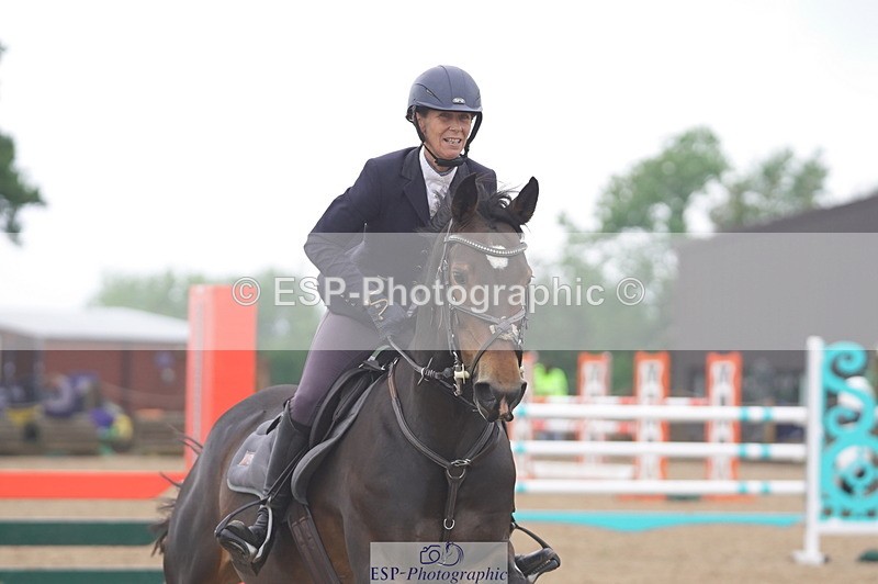 231017A-160302-07744 - Cls 31 Snr 1m Derby