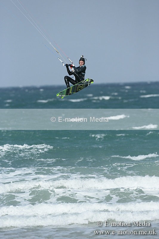 KS 020413-256 - Kite Surfing